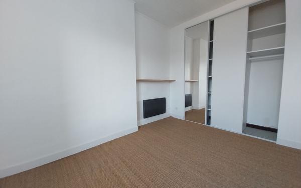 Appartement à louer    2 pièces •  Agde