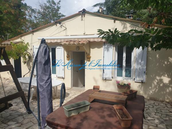 St JEAN DU GARD, au coeur des Cevènnes, maison de PP F3/F4 sur 882 m² de terrain