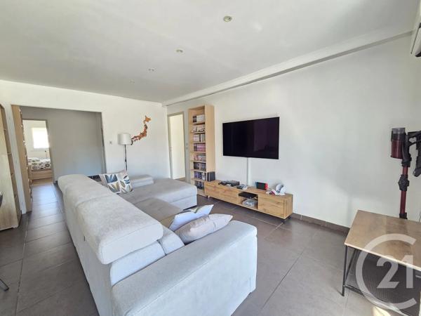 Appartement F4 à vendre  4 pièces - 77,60 m 2   TOULON  - 83