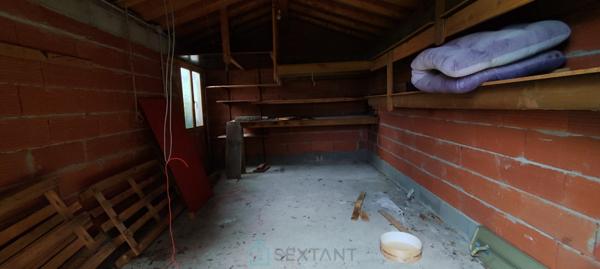 Maison bio climatique 6 pièces à rénover sur terrain 2500 m²