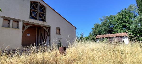 Maison bio climatique 6 pièces à rénover sur terrain 2500 m²