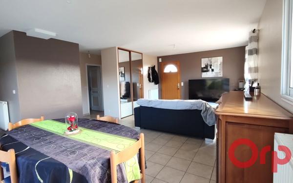 Maison à vendre    5 pièces • 98 m2 Séné