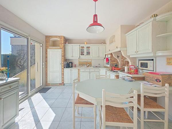 Charmante maison familliale Bouchemaine 7 pièce(s) 168m2