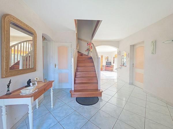 Charmante maison familliale Bouchemaine 7 pièce(s) 168m2