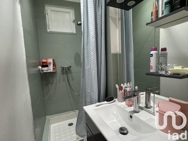 Immeuble à vendre 171 m² Nîmes