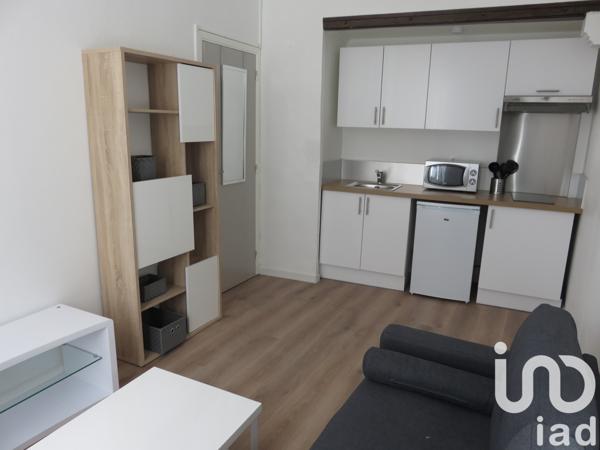 Immeuble à vendre 171 m² Nîmes