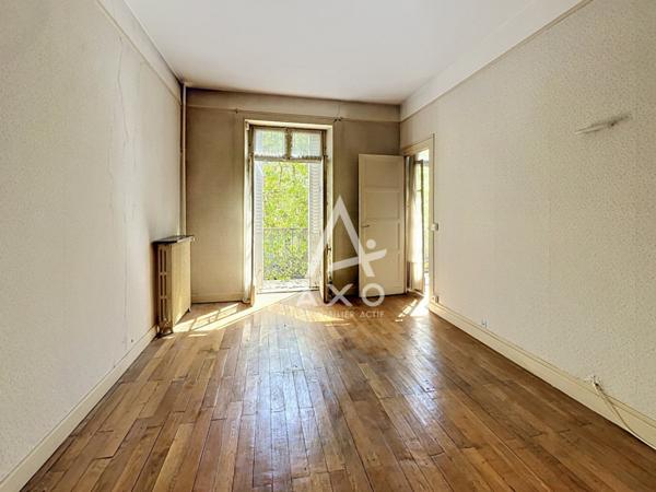LE CREUSOT (71) - Hypercentre - 2 appartements de 115 m²