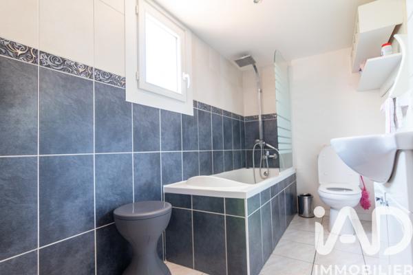 Maison à vendre 6 pièces 134 m² Roquebrune-sur-Argens