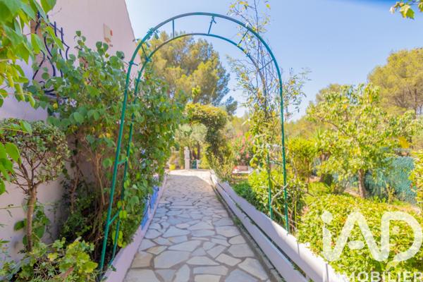 Maison à vendre 6 pièces 134 m² Roquebrune-sur-Argens