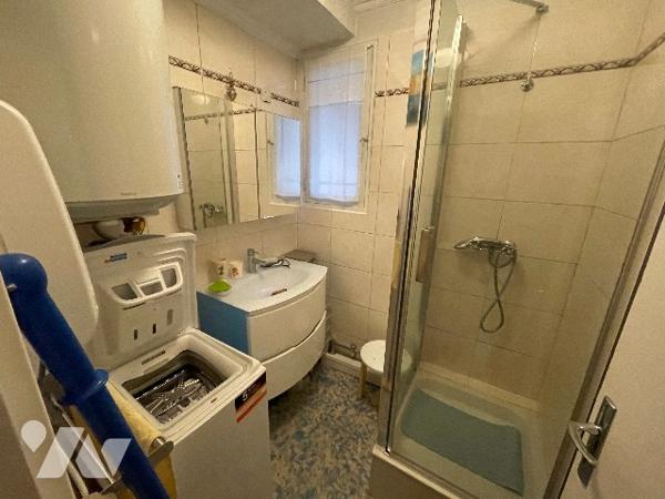 SAINT JUST 13013/13004 , T3 ACCES JARDIN 130M² ENV, CALME PROCHE METRO ET VILLAS.