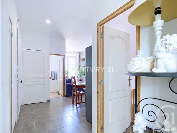 Appartement F3 à vendre  3 pièces - 55,30 m 2   AUBAGNE  - 13
