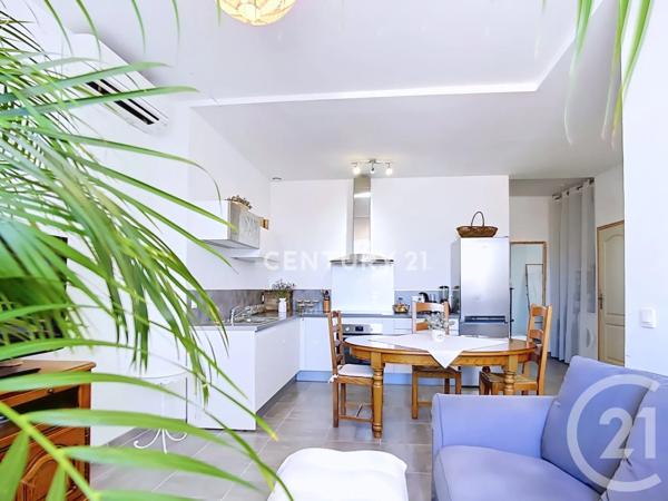 Appartement F3 à vendre  3 pièces - 55,30 m 2   AUBAGNE  - 13