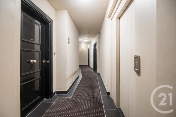 Appartement T4 à vendre  4 pièces - 78,10 m 2   ANTIBES  - 06