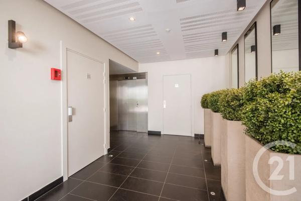 Appartement T4 à vendre  4 pièces - 78,10 m 2   ANTIBES  - 06