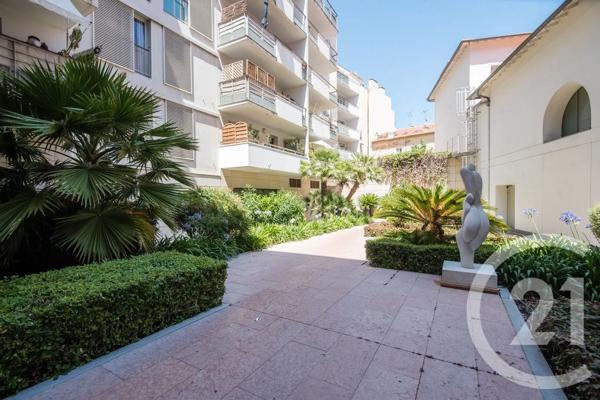 Appartement T4 à vendre  4 pièces - 78,10 m 2   ANTIBES  - 06
