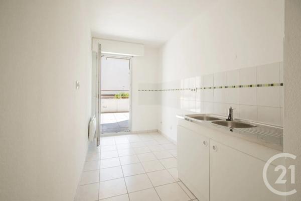 Appartement T4 à vendre  4 pièces - 78,10 m 2   ANTIBES  - 06