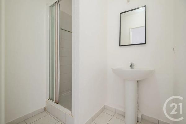 Appartement T4 à vendre  4 pièces - 78,10 m 2   ANTIBES  - 06