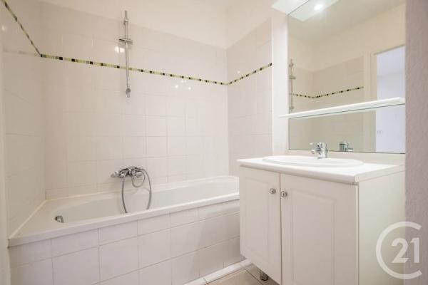 Appartement T4 à vendre  4 pièces - 78,10 m 2   ANTIBES  - 06