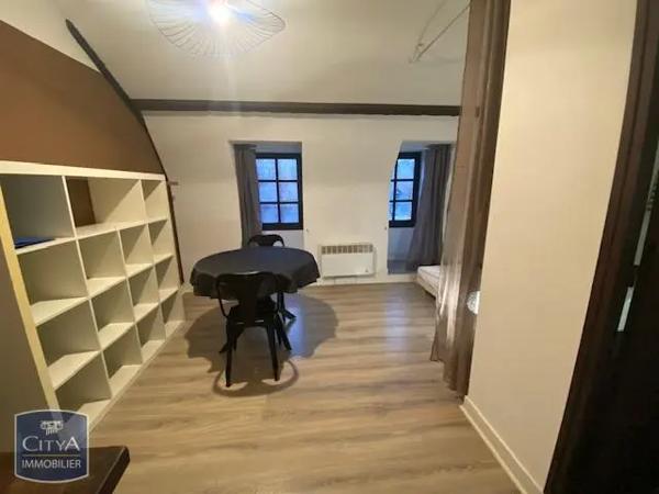 Appartement à louer 1 pièce 24m²