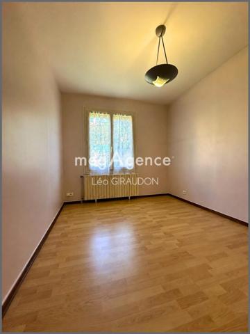 Maison à Étréchy, 91580 - 5 pièces 123m²