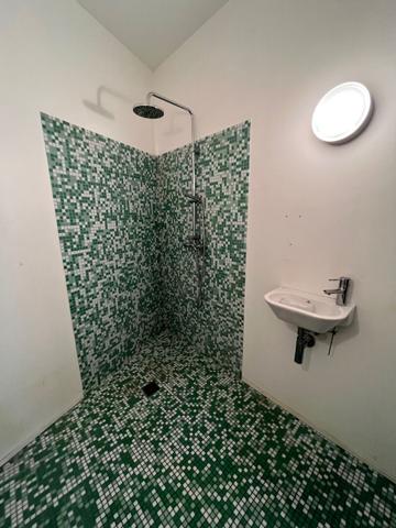 A VENDRE - La Rochelle - Laleu La Pallice , Atelier Loft -140m² - 5 pièces