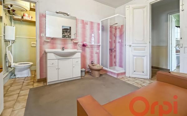 Appartement à vendre    2 pièces • 62 m2 Sérignan