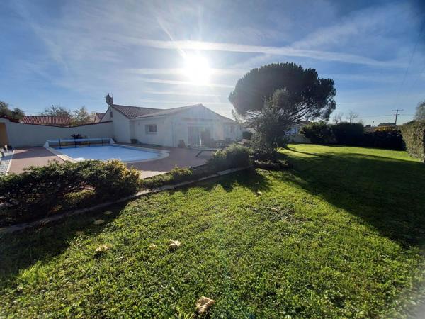 Vente Maison 7 pièces 232 m2 à Niort