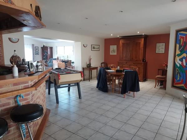 Vente Maison 7 pièces 232 m2 à Niort