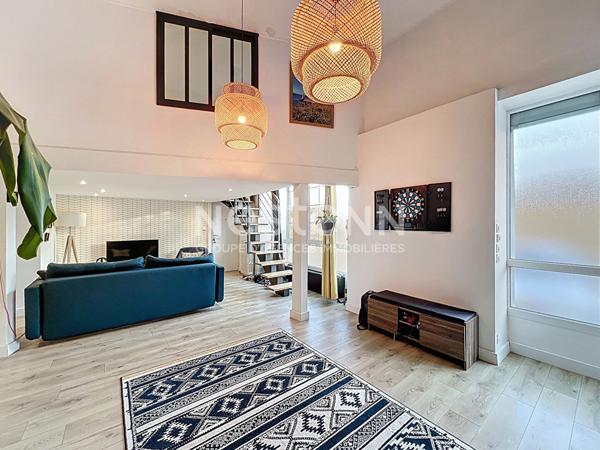 Appartement style loft 4 pièces - 90 m²