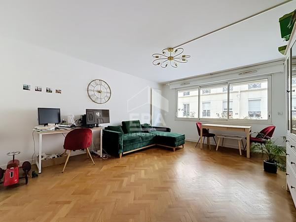 PARIS 12 - DAUMESNIL - 3 PIECES - Surface 74m²