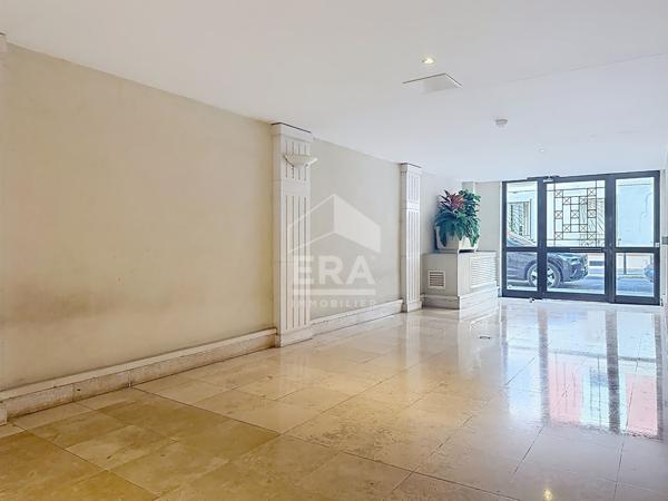 PARIS 12 - DAUMESNIL - 3 PIECES - Surface 74m²