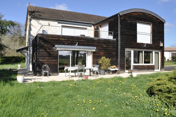 Propriété d’Exception aux portes de Monflanquin – 380 m² de Caractère et de Modernité