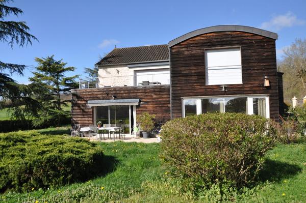 Propriété d’Exception aux portes de Monflanquin – 380 m² de Caractère et de Modernité