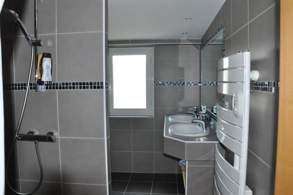Propriété d’Exception aux portes de Monflanquin – 380 m² de Caractère et de Modernité