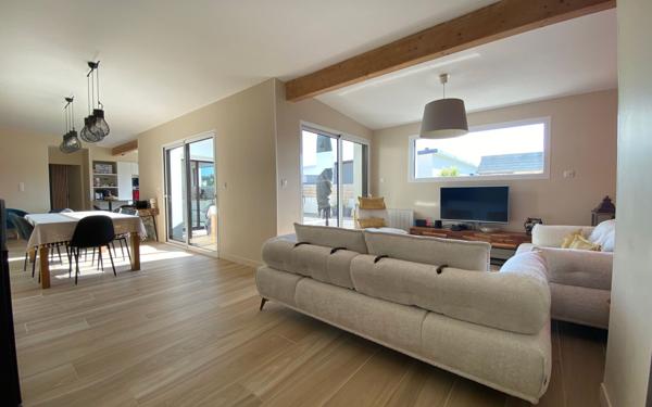 Maison à vendre    5 pièces •  Plougonvelin