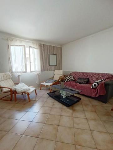 Maison Saint Chamas 4 pièce(s) 105 m2 ET Terrasse