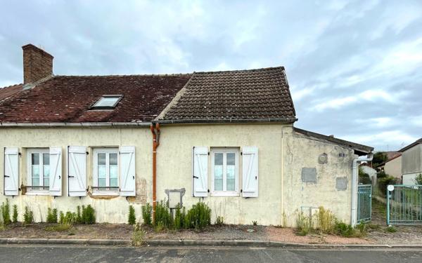 Maison à vendre    3 pièces • 90 m2 Saint-Léger-des-Vignes