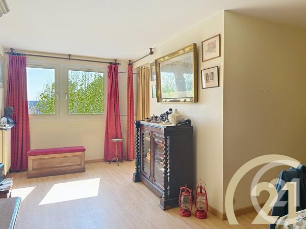 Appartement F4 à vendre  4 pièces - 78,71 m2 VILLEJUIF - 94