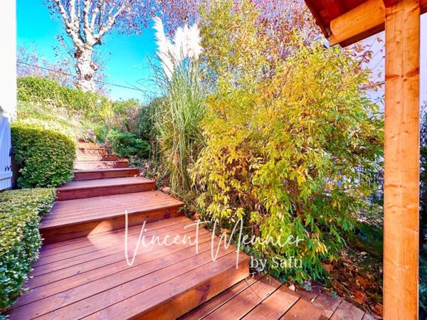 Maison 6 Chambres / Terrain 575 m2