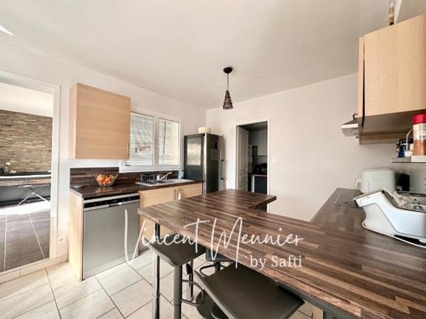 Maison 6 Chambres / Terrain 575 m2