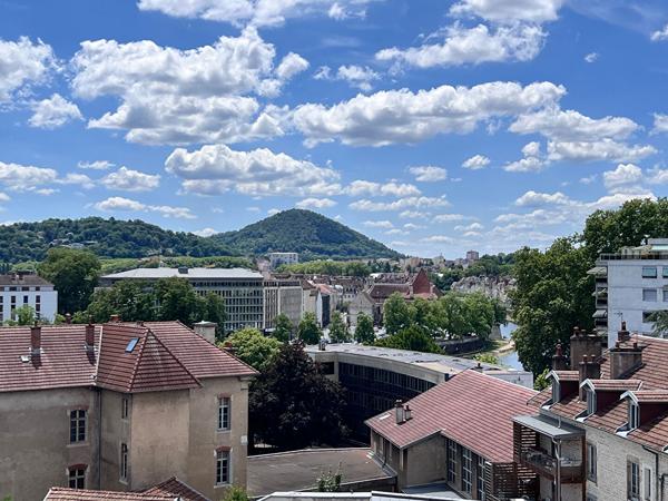 À LOUER ? Appartement 4 pièces de 89,38 m² ? Besançon Chaprais (Vue Citadelle)