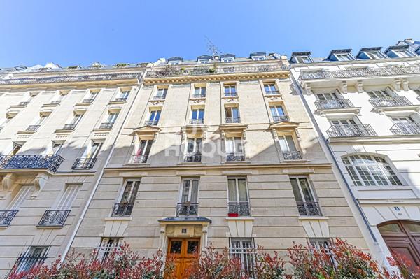 Charmant deux pièces en dernier étage