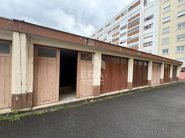 Garage 15.15 m2 proche Brauhauban