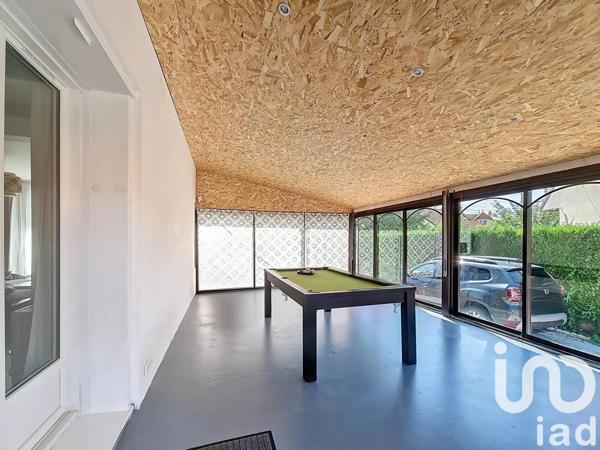 Maison à vendre 6 pièces 136 m² Paray-Vieille-Poste