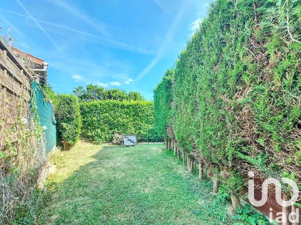 Maison à vendre 6 pièces 136 m² Paray-Vieille-Poste