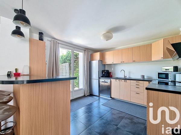 Maison à vendre 6 pièces 136 m² Paray-Vieille-Poste