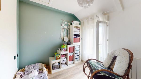 Beau Duplex à Mantes La Ville, 3 pièces, de 62 m² avec un jardin et box