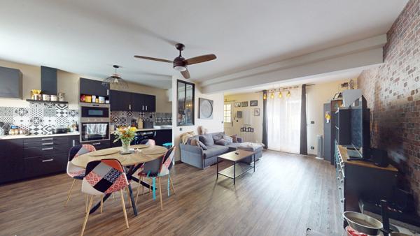 Beau Duplex à Mantes La Ville, 3 pièces, de 62 m² avec un jardin et box