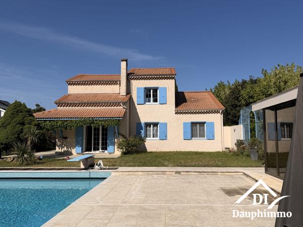 Maison de charme, piscine, pool-house, garage