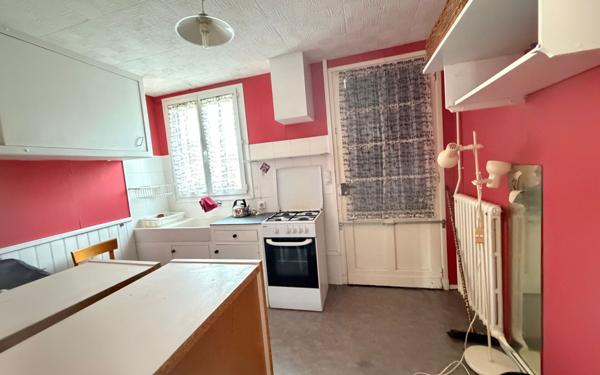 Maison à vendre    4 pièces •  Royan